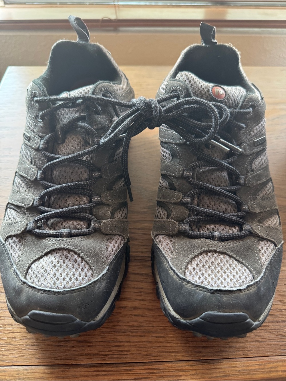 Hicking shoe - Picture 2 of 3